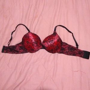 Elegant Red Lace Bra